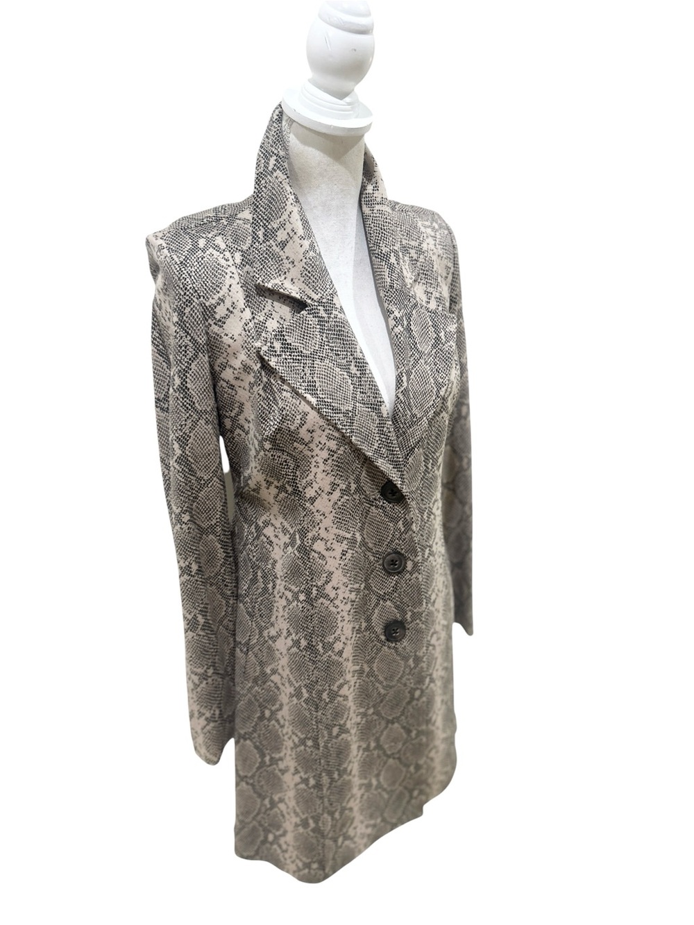 Nwot CAbi Neutral king cobra Snake-Print Trench Coat Beige and Gray size small - Picture 5 of 13